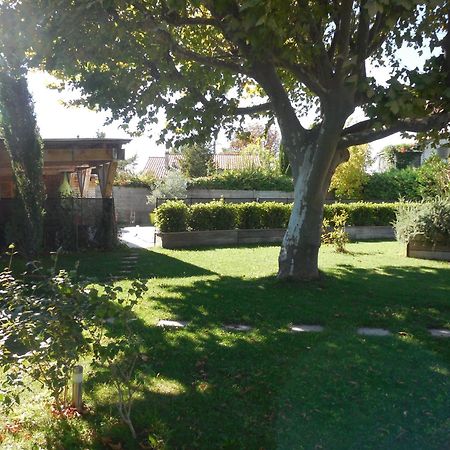 La Maison Bleue LʼIsle-sur-la-Sorgue 외부 사진