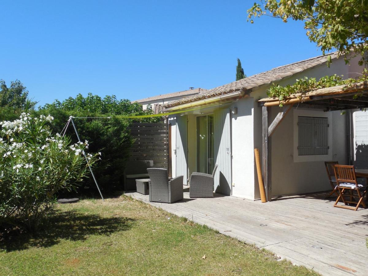 La Maison Bleue LʼIsle-sur-la-Sorgue 외부 사진